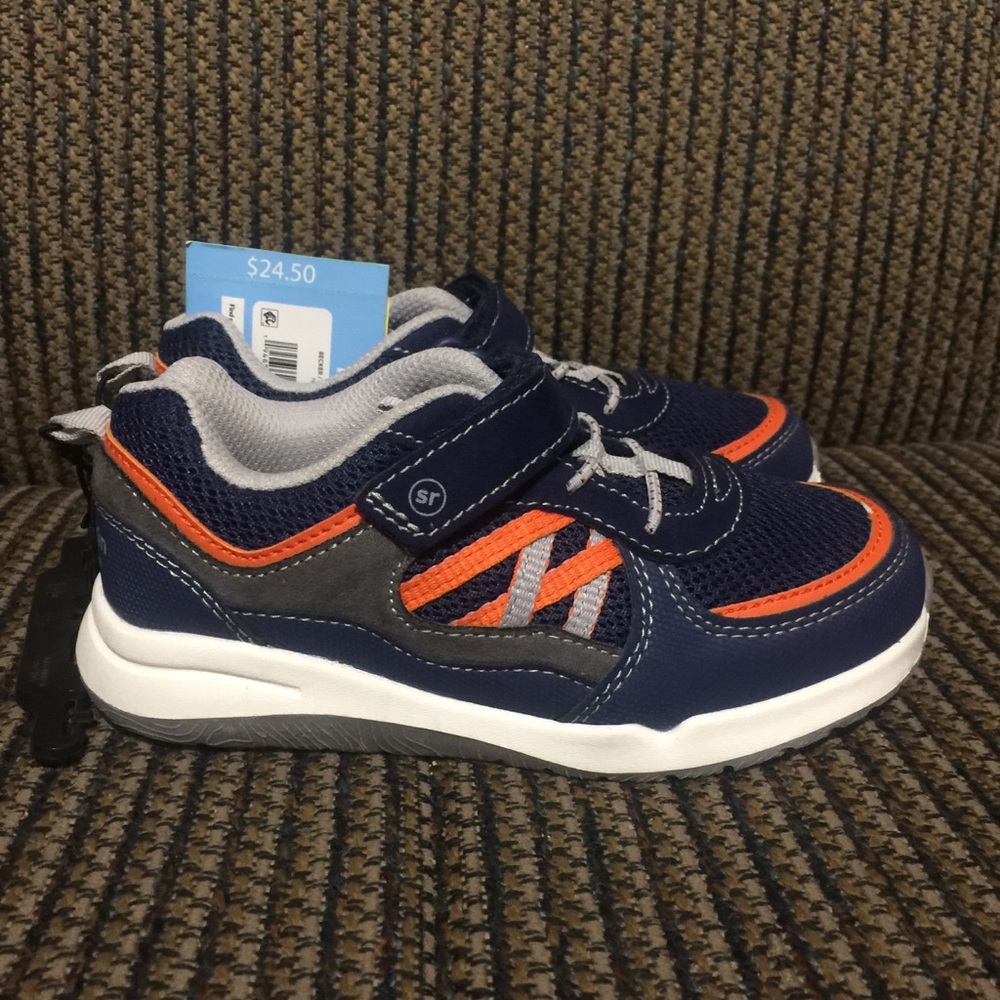 Munchkin Shoes Size 11
